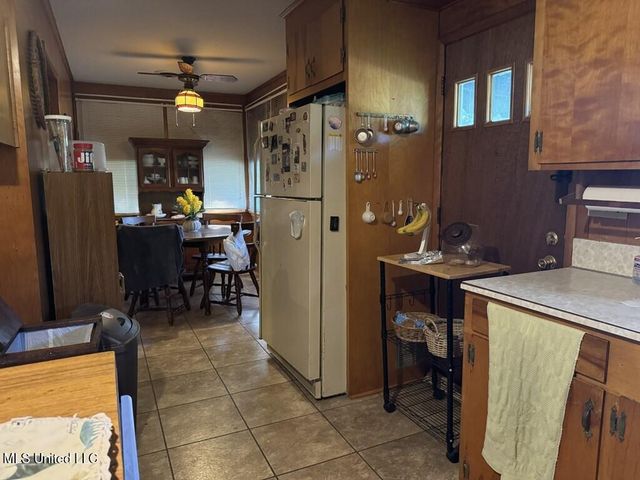 309 Armstrong Street, Natchez, MS 39120