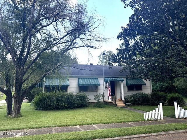 309 Armstrong Street, Natchez, MS 39120