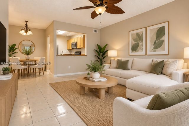 2655 W 67th Pl 14-13, Hialeah, FL 33016