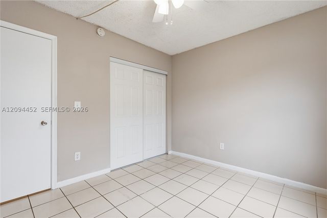 2655 W 67th Pl 14-13, Hialeah, FL 33016