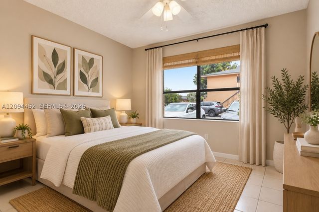 2655 W 67th Pl 14-13, Hialeah, FL 33016