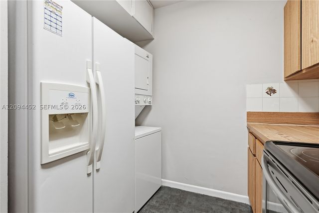 2655 W 67th Pl 14-13, Hialeah, FL 33016