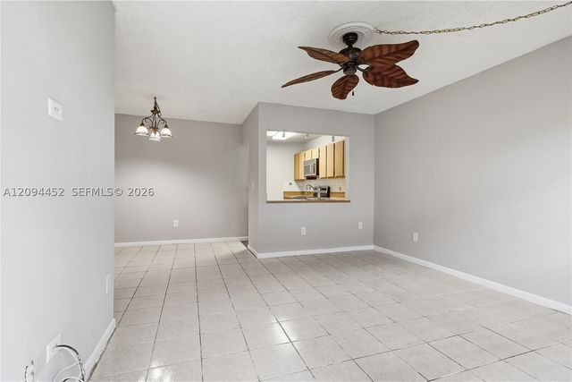 2655 W 67th Pl 14-13, Hialeah, FL 33016