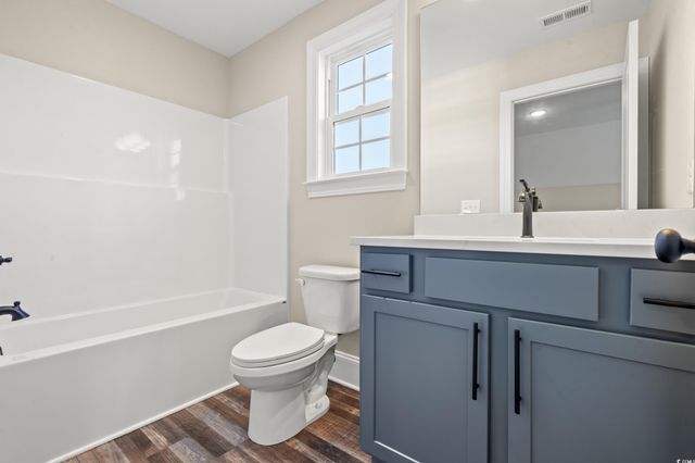 2236 Woodstork Dr., Conway, SC 29526