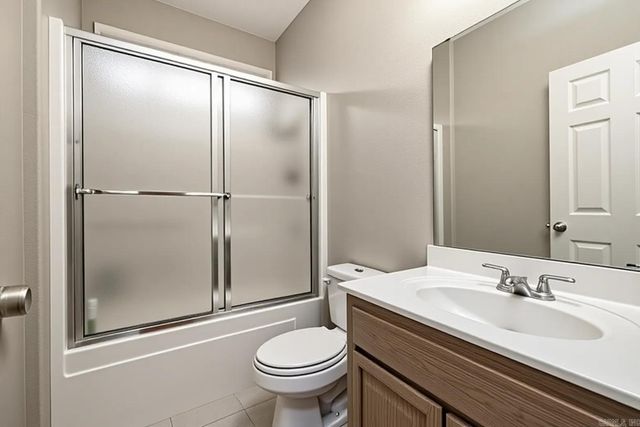 7 JAGUAR Circle, Hot Springs Village, AR 71909