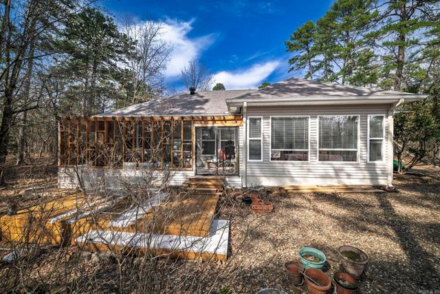 7 JAGUAR Circle, Hot Springs Village, AR 71909