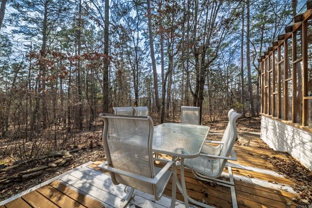 7 JAGUAR Circle, Hot Springs Village, AR 71909