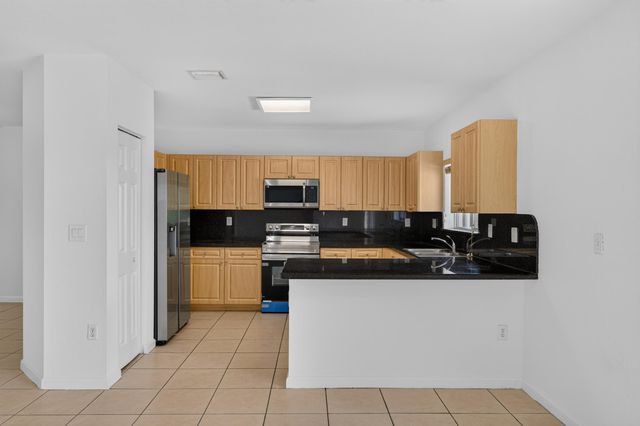 5732 SW 162nd Pass 5732, Miami, FL 33193
