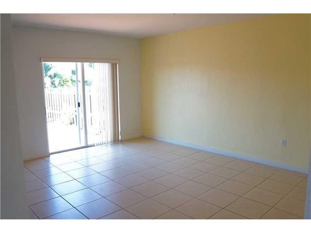 5732 SW 162nd Pass 5732, Miami, FL 33193
