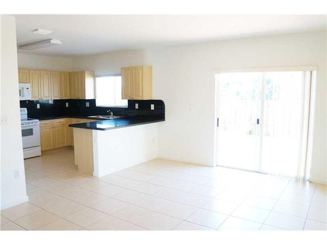 5732 SW 162nd Pass 5732, Miami, FL 33193