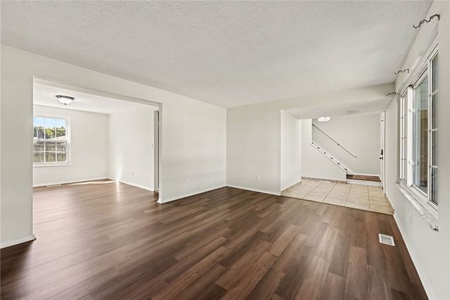 6621 Green Lee Court, Huber Heights, OH 45424