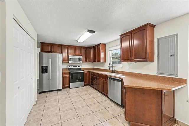 6621 Green Lee Court, Huber Heights, OH 45424