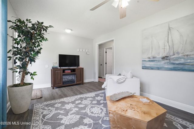 415 Wainwright Street, Waveland, MS 39576