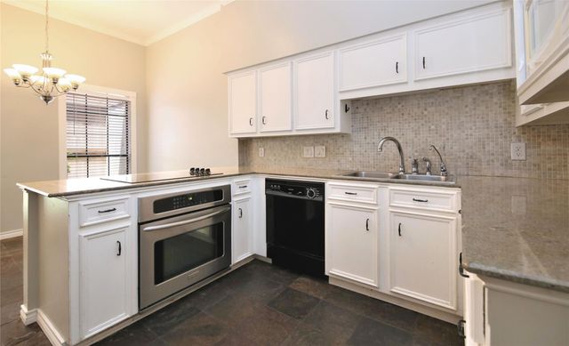 1126 Nantucket 3, Houston, TX 77057