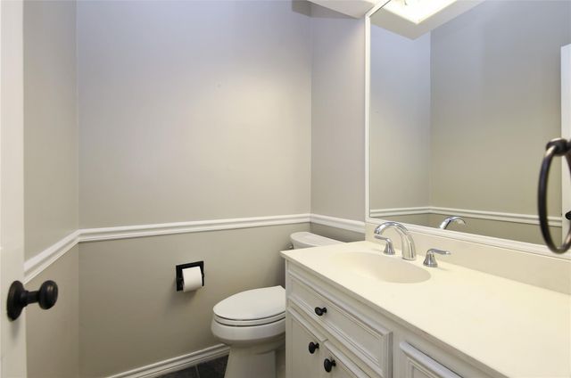 1126 Nantucket 3, Houston, TX 77057