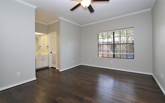 1126 Nantucket 3, Houston, TX 77057