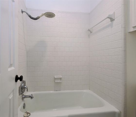 1126 Nantucket 3, Houston, TX 77057