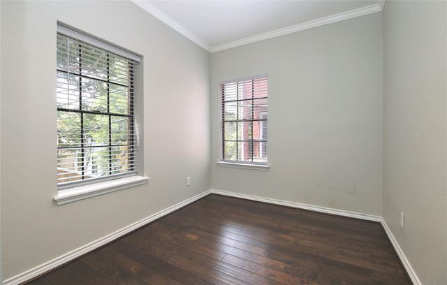 1126 Nantucket 3, Houston, TX 77057