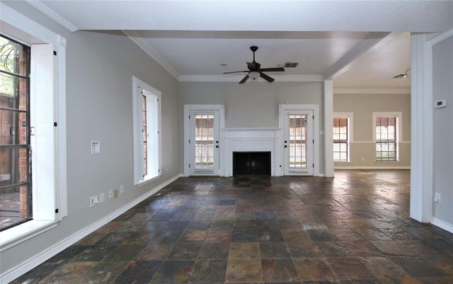 1126 Nantucket 3, Houston, TX 77057