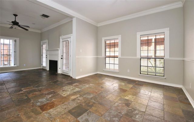 1126 Nantucket 3, Houston, TX 77057