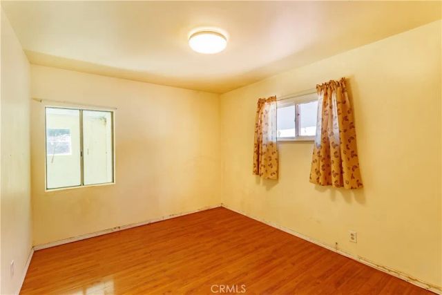11465 Amboy Ave., Mission Hills (san Fernando), CA 91340