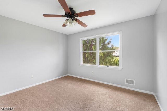 61 Rock Rd, Washington Twp., NJ 07853