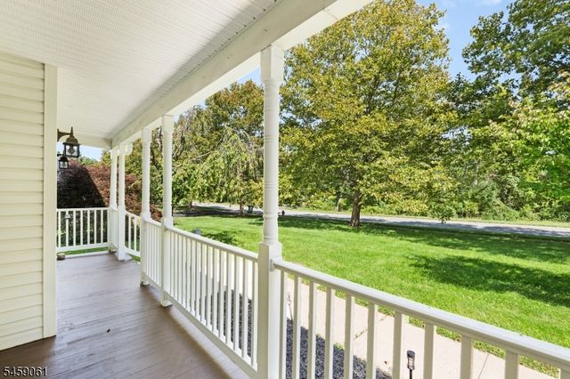 61 Rock Rd, Washington Twp., NJ 07853