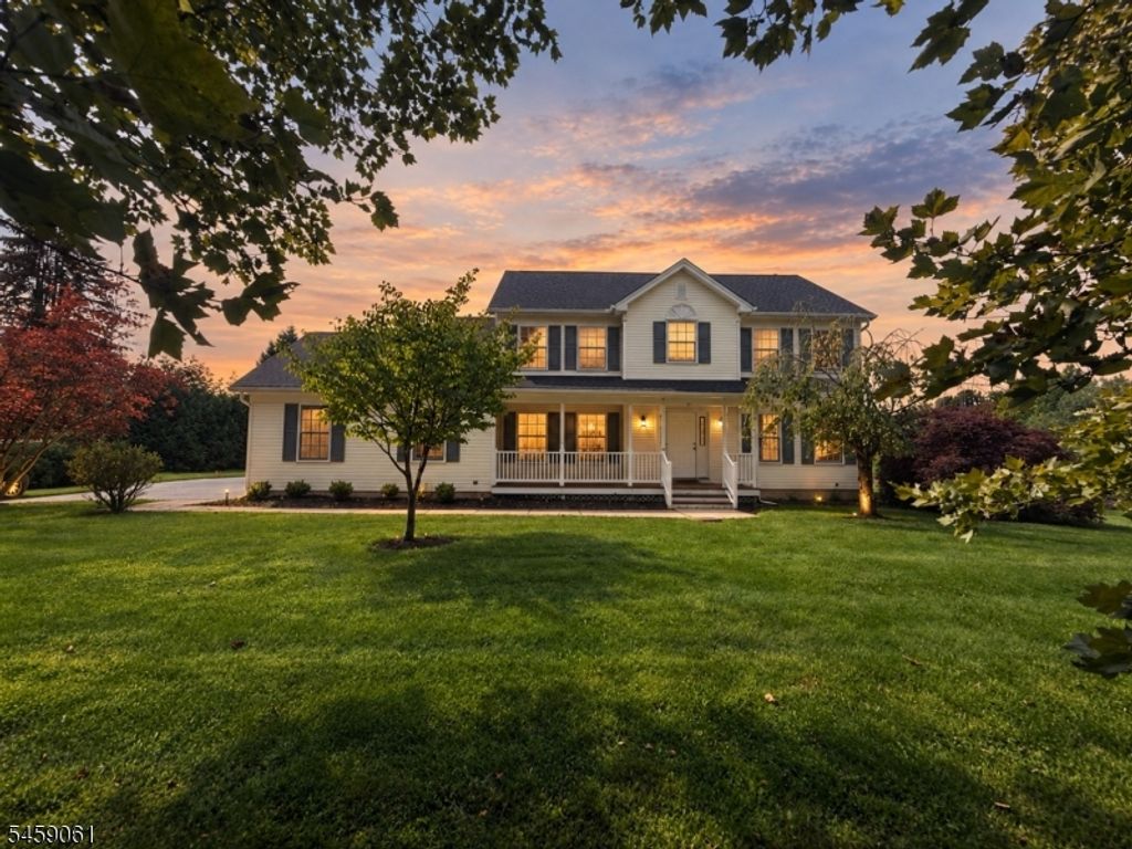 61 Rock Rd, Washington Twp., NJ 07853