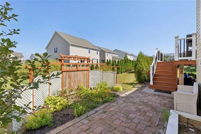 818 Hilliary Lane, Aurora, OH 44202