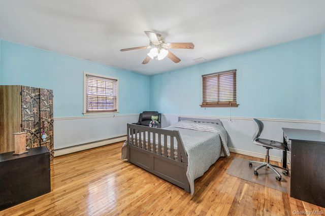3 Otsego Avenue, Dix Hills, NY 11746