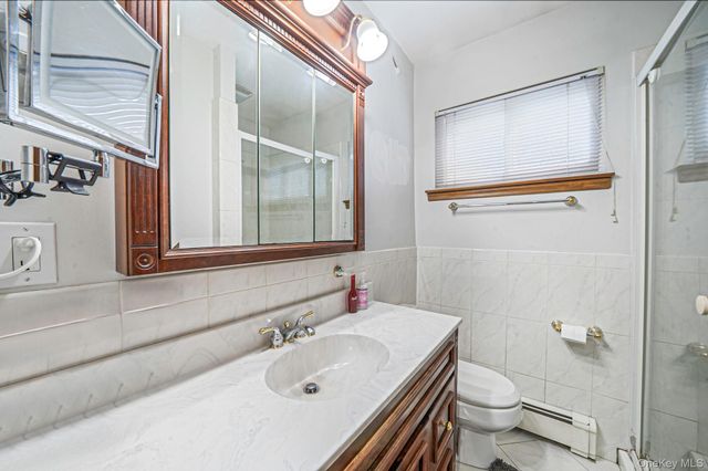 3 Otsego Avenue, Dix Hills, NY 11746