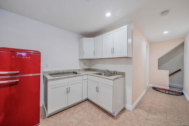 3 Otsego Avenue, Dix Hills, NY 11746