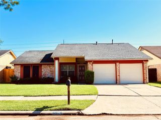 12074 Fairpoint Drive, Houston, TX 77099