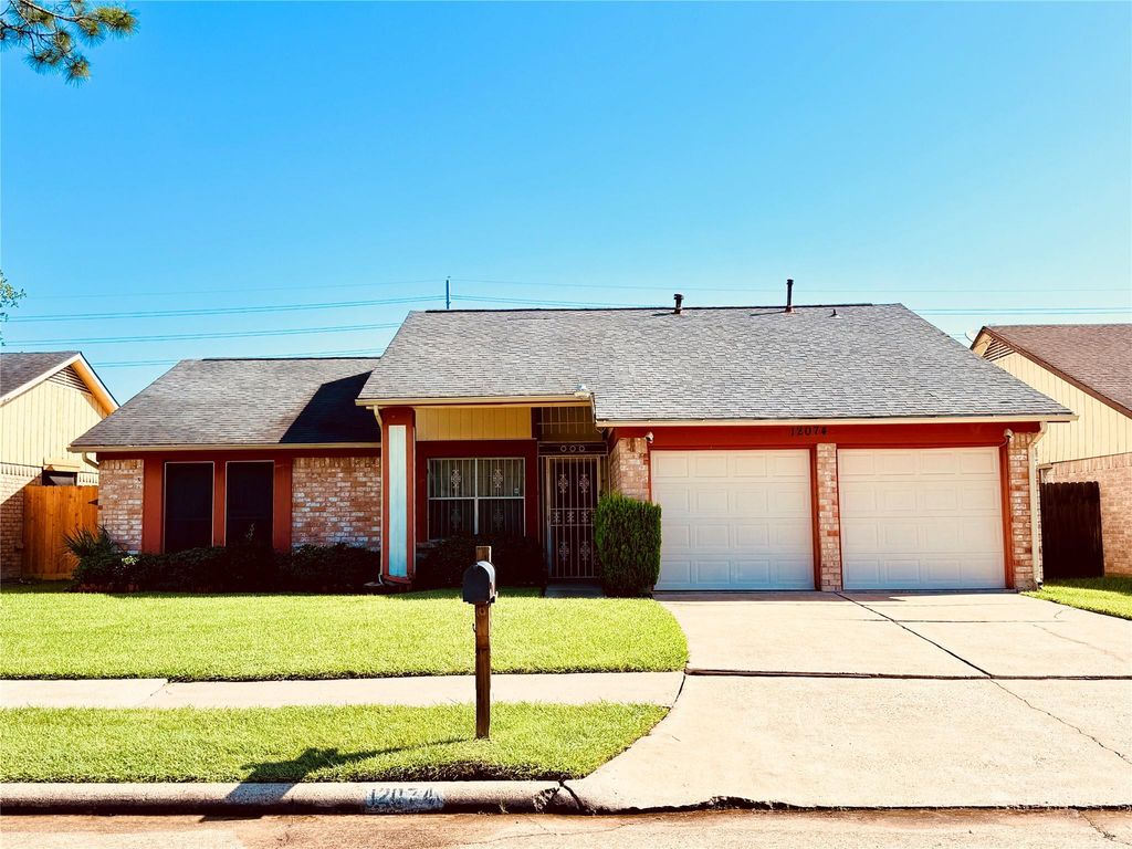 12074 Fairpoint Drive, Houston, TX 77099