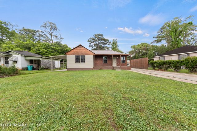 1308 Cherokee Drive, Opelousas, LA 70570