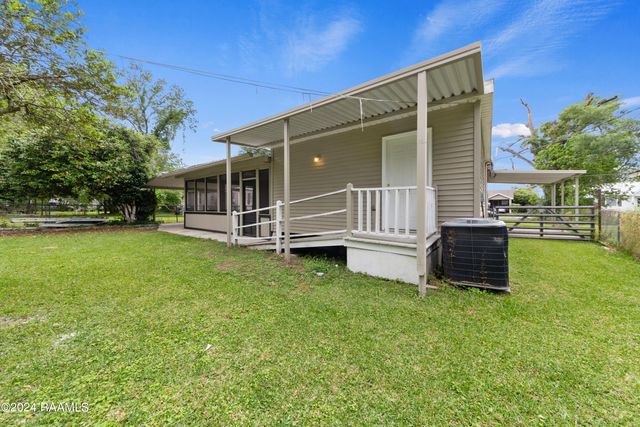 1308 Cherokee Drive, Opelousas, LA 70570