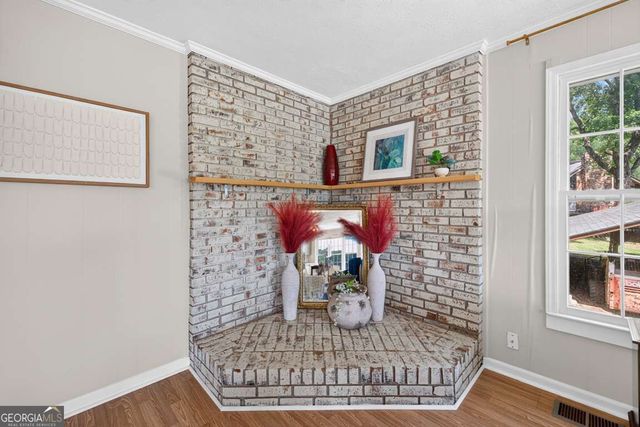 976 SW Walker Lake Road, Conyers, GA 30094