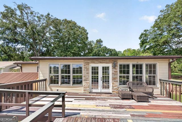 976 SW Walker Lake Road, Conyers, GA 30094