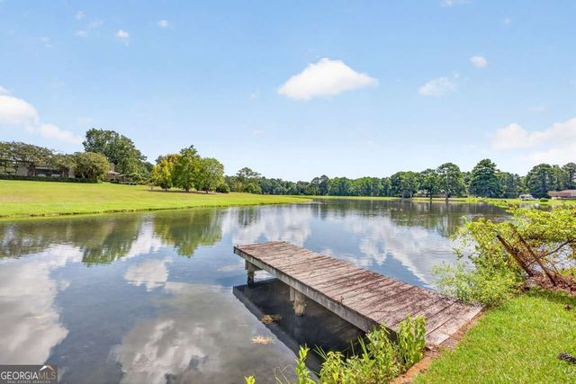 976 SW Walker Lake Road, Conyers, GA 30094