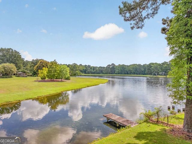 976 SW Walker Lake Road, Conyers, GA 30094