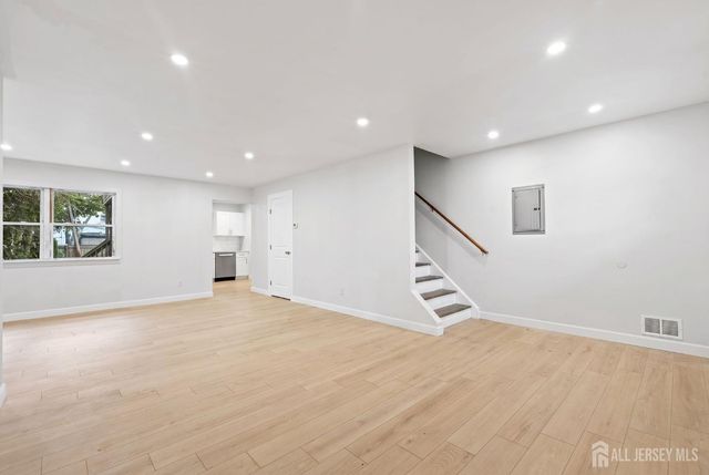 8 James Street, New Brunswick, NJ 08901