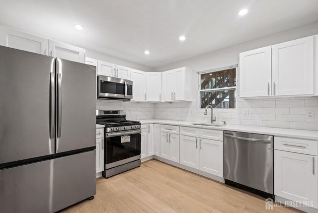 8 James Street, New Brunswick, NJ 08901