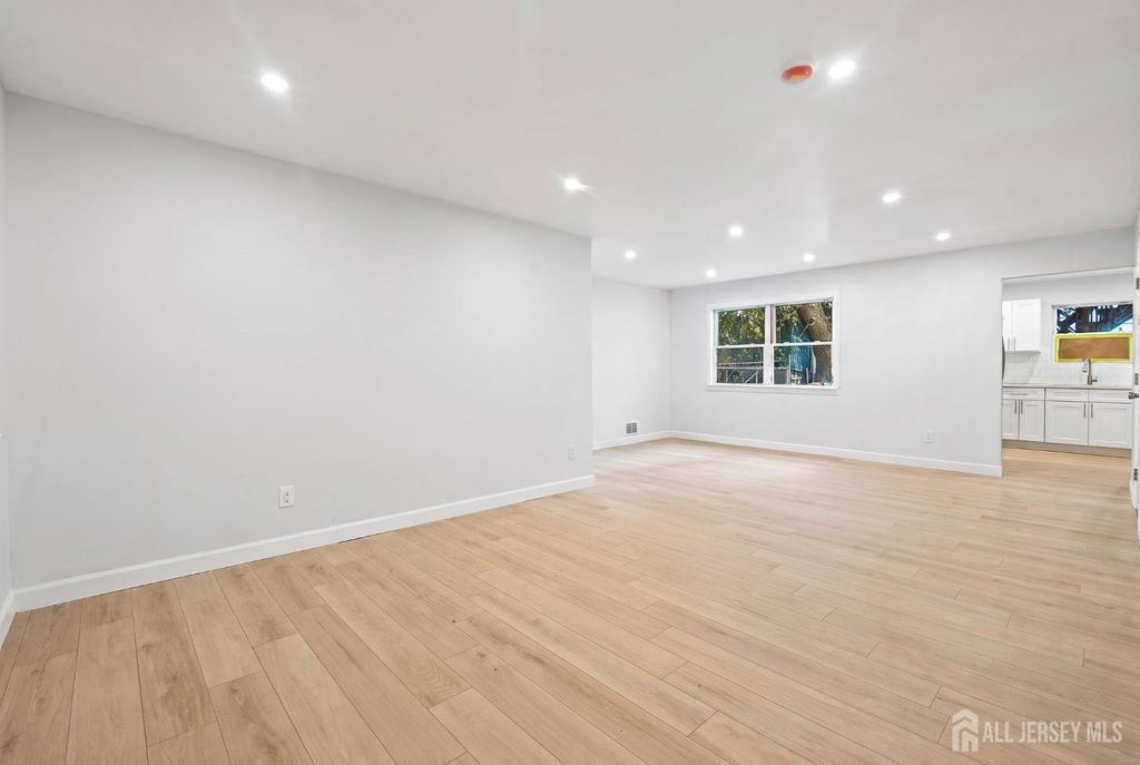 8 James Street, New Brunswick, NJ 08901