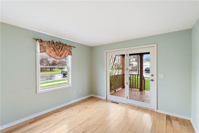 22 High St Street, Livonia, NY 14487