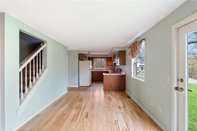22 High St Street, Livonia, NY 14487