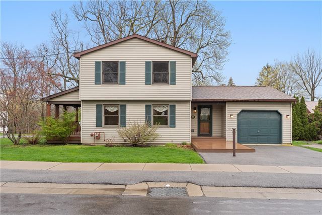 22 High St Street, Livonia, NY 14487