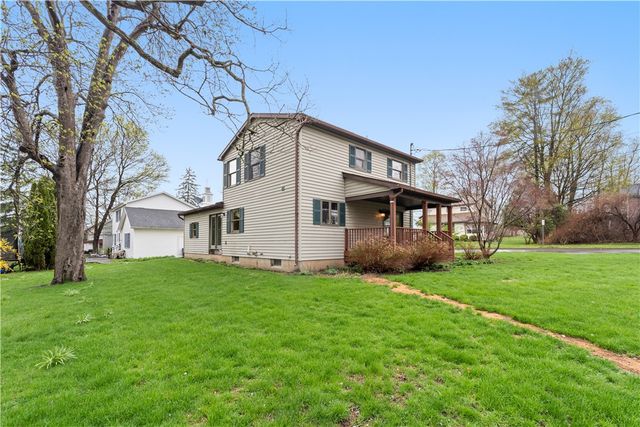 22 High St Street, Livonia, NY 14487