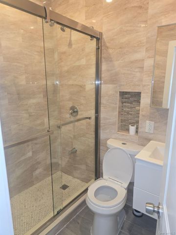 9007 Rockaway Boulevard 2nd Floor, Ozone Park, NY 11416