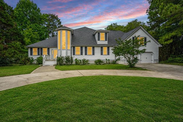 2644 Bohicket Road, Johns Island, SC 29455