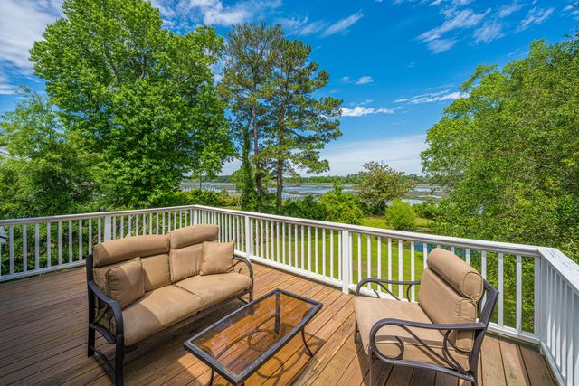2644 Bohicket Road, Johns Island, SC 29455